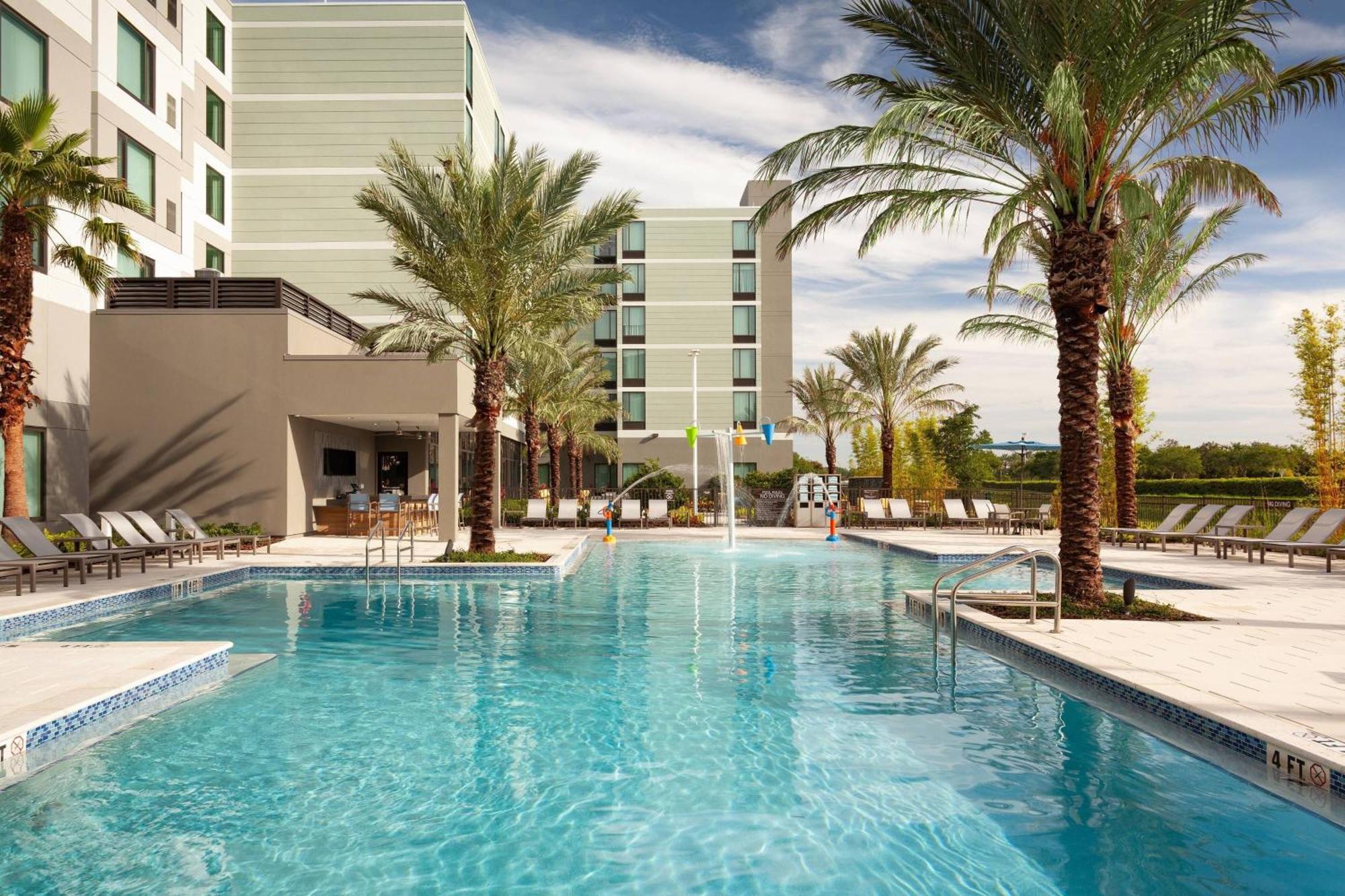 Springhill Suites By Marriott Orlando At Millenia Esterno foto